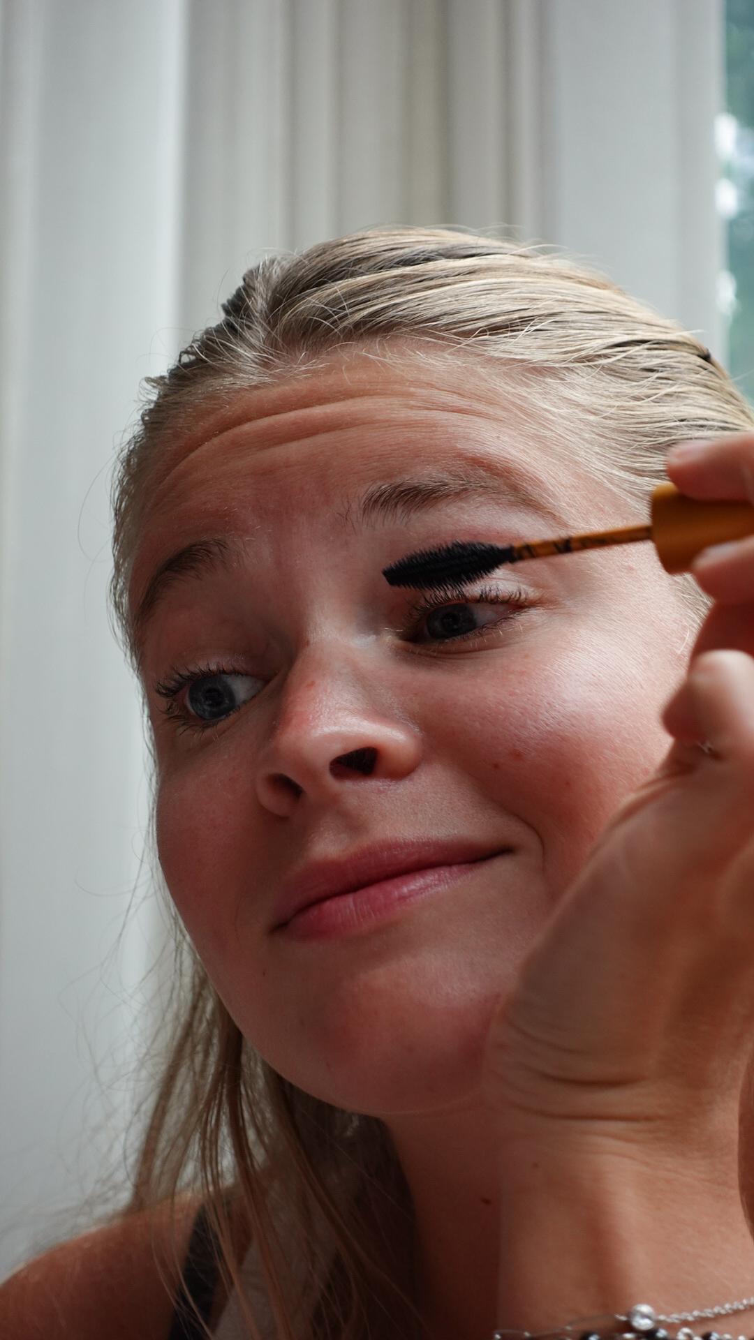 Shelliour mascara on Maggie's lashes
